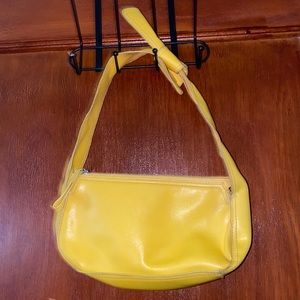 Chateau Yellow Shoulder Bag